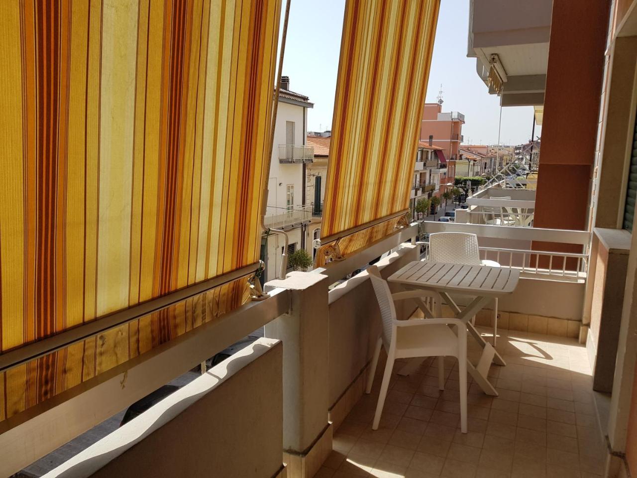 Villa Residenza Lumiere Térmoli Exterior foto